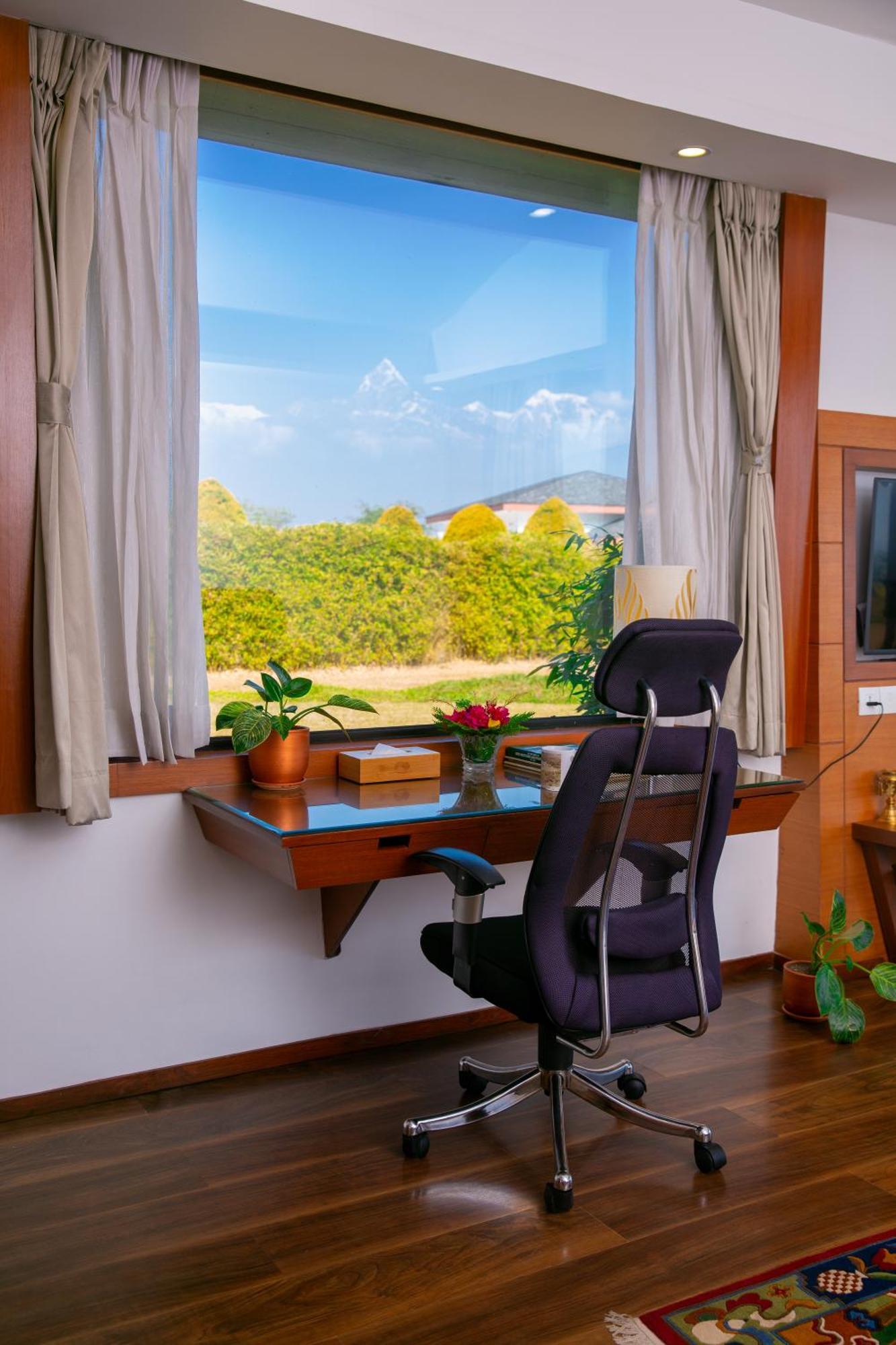 Mountain Glory Forest Resort 포카라 외부 사진